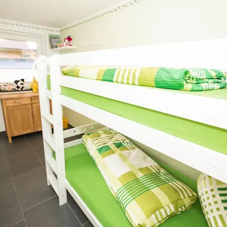 Apartment Celina - Panoramastall Rossberg