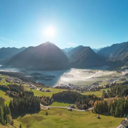 Celina - Panoramastall Roßberg Neukirchen am Großvenediger